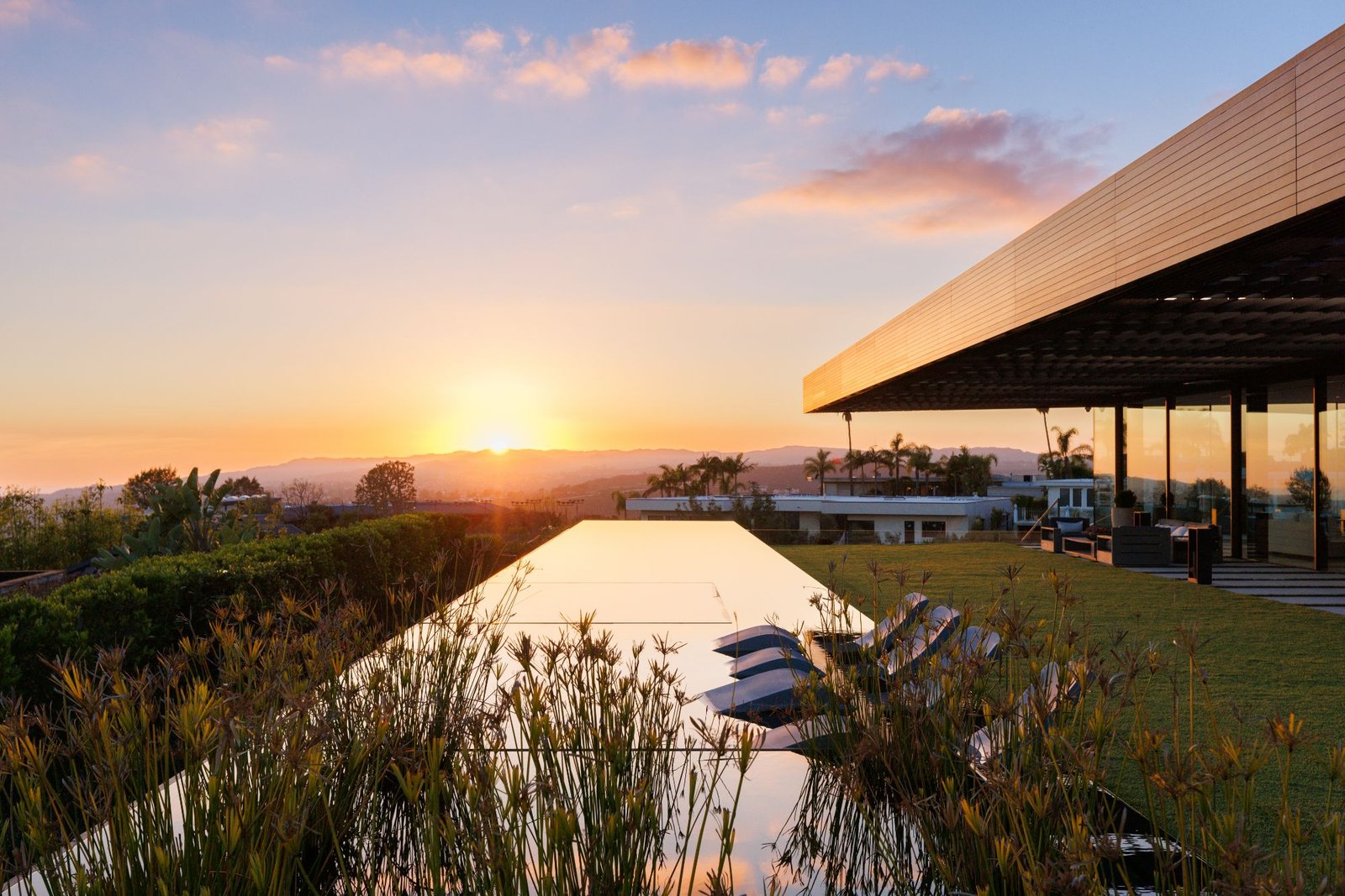 30.5-9344-Nightingale-2-virtuallyherestudios.com-1285