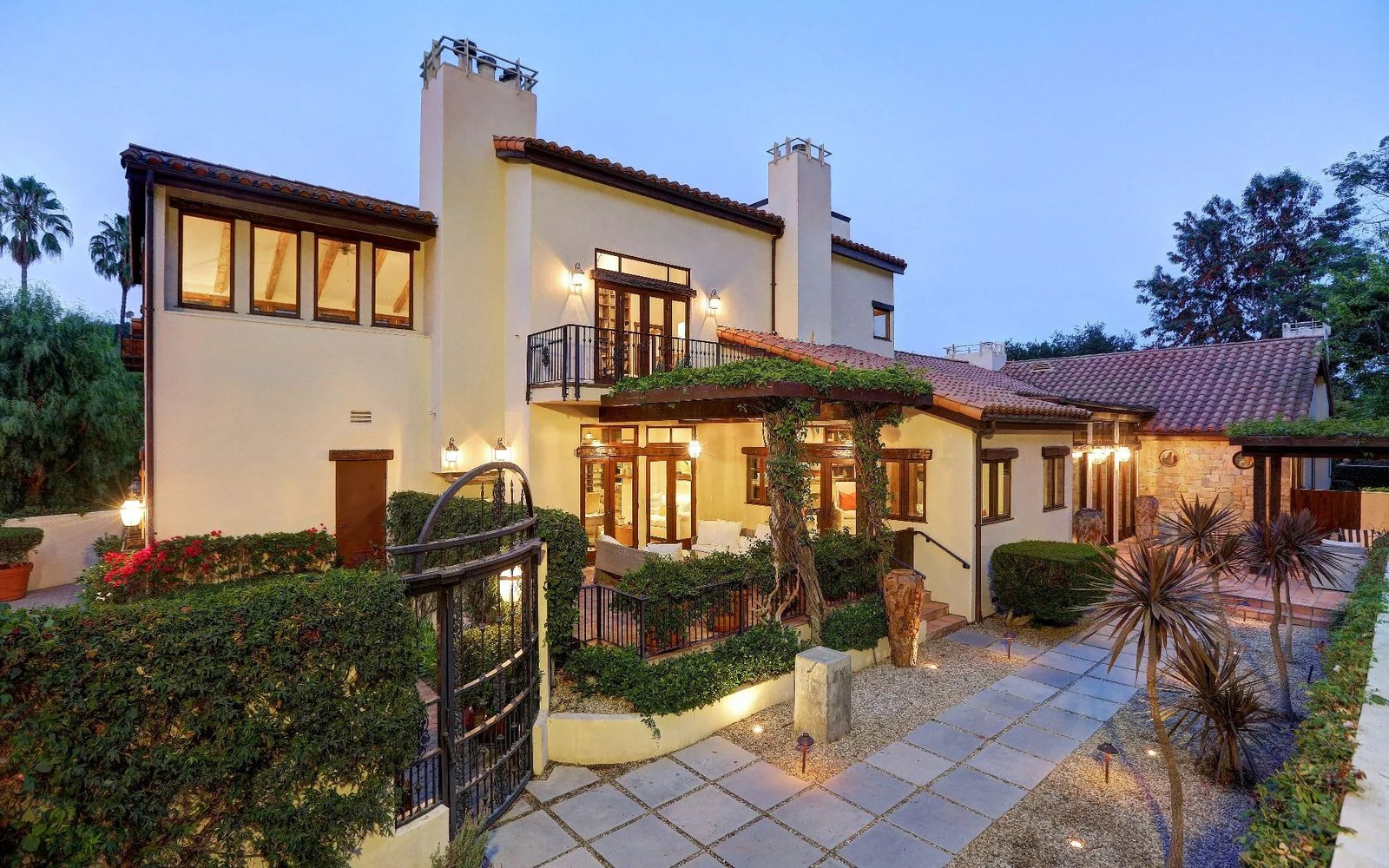 78bfa2c925c2fa7d33abeac0f9bc3c6e1694063194