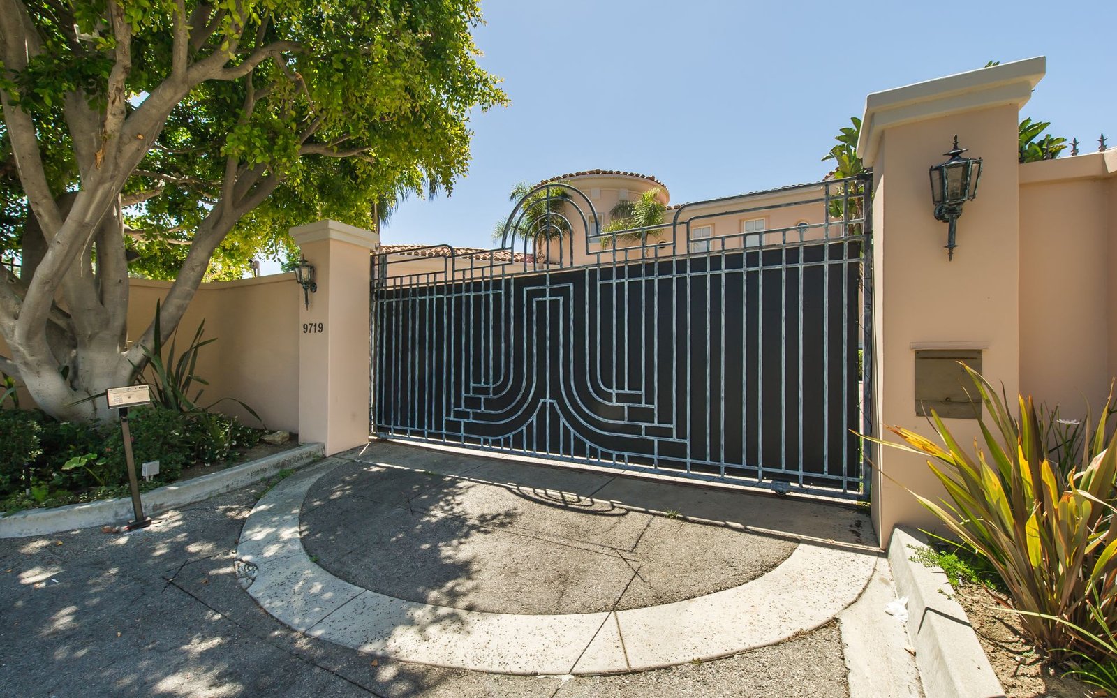 7c6b2393c06f1021309d9bfe0b11696a1693893496