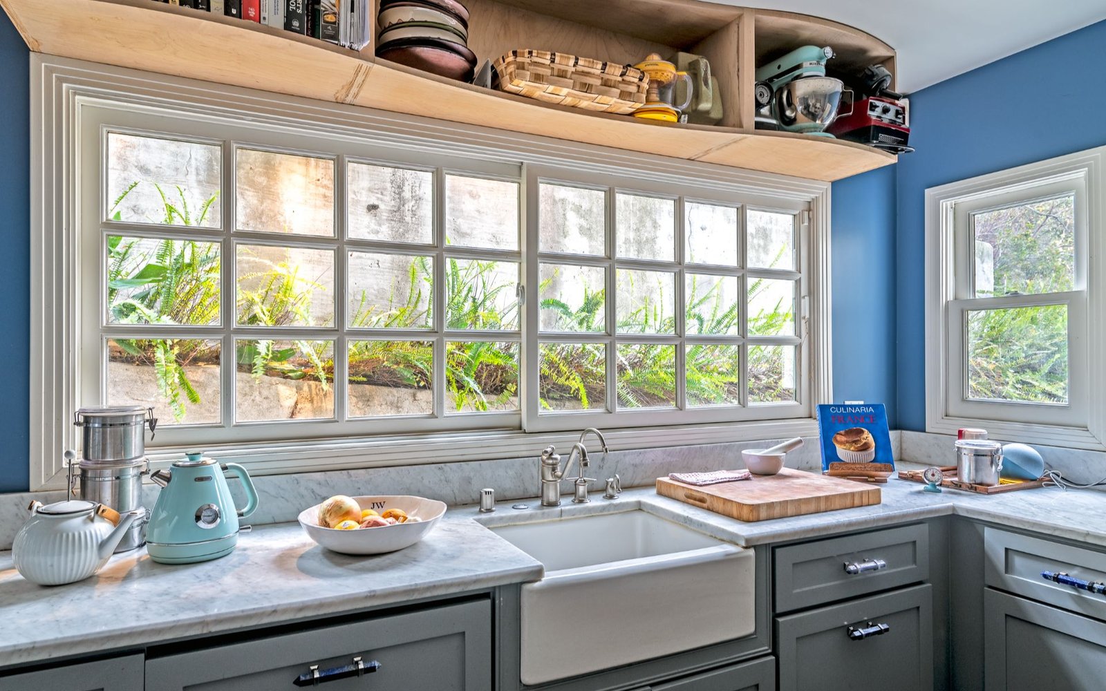 8066-Woodland-Ln_8_h_009_Woodland_Kitchen3